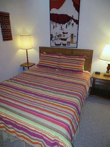 The Wood Creek Lodge By Crested Butte Lodging ภายนอก รูปภาพ